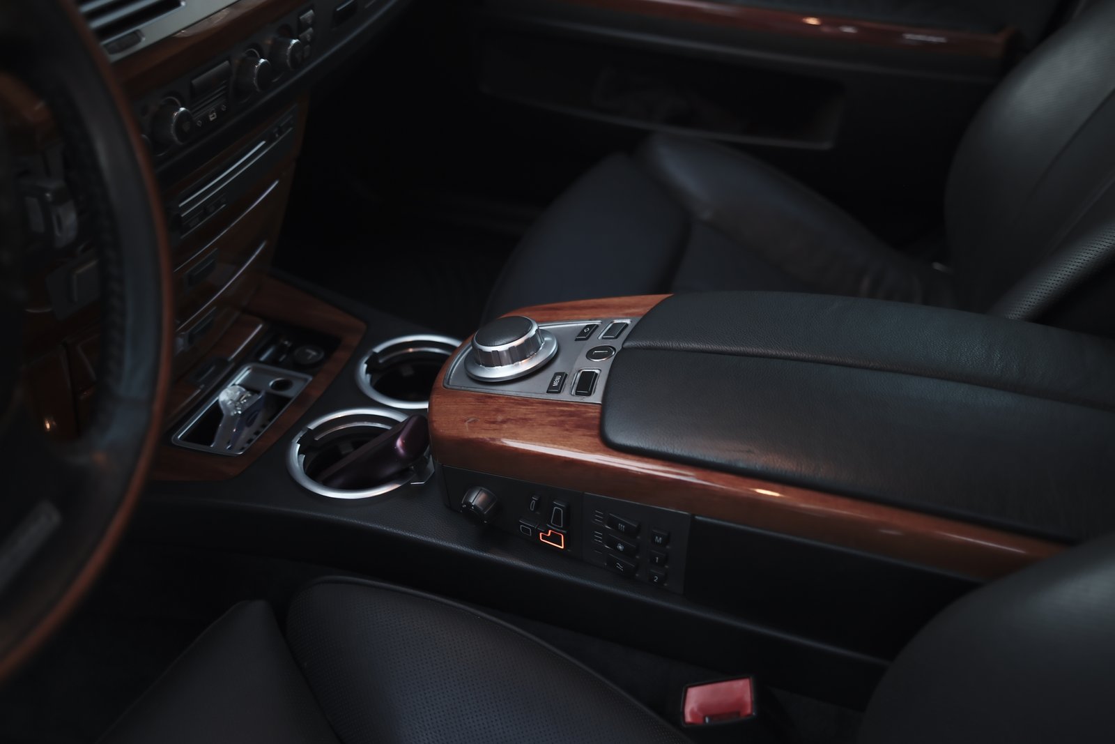 Thiết kế đầy tương lai của BMW thời những năm 2000