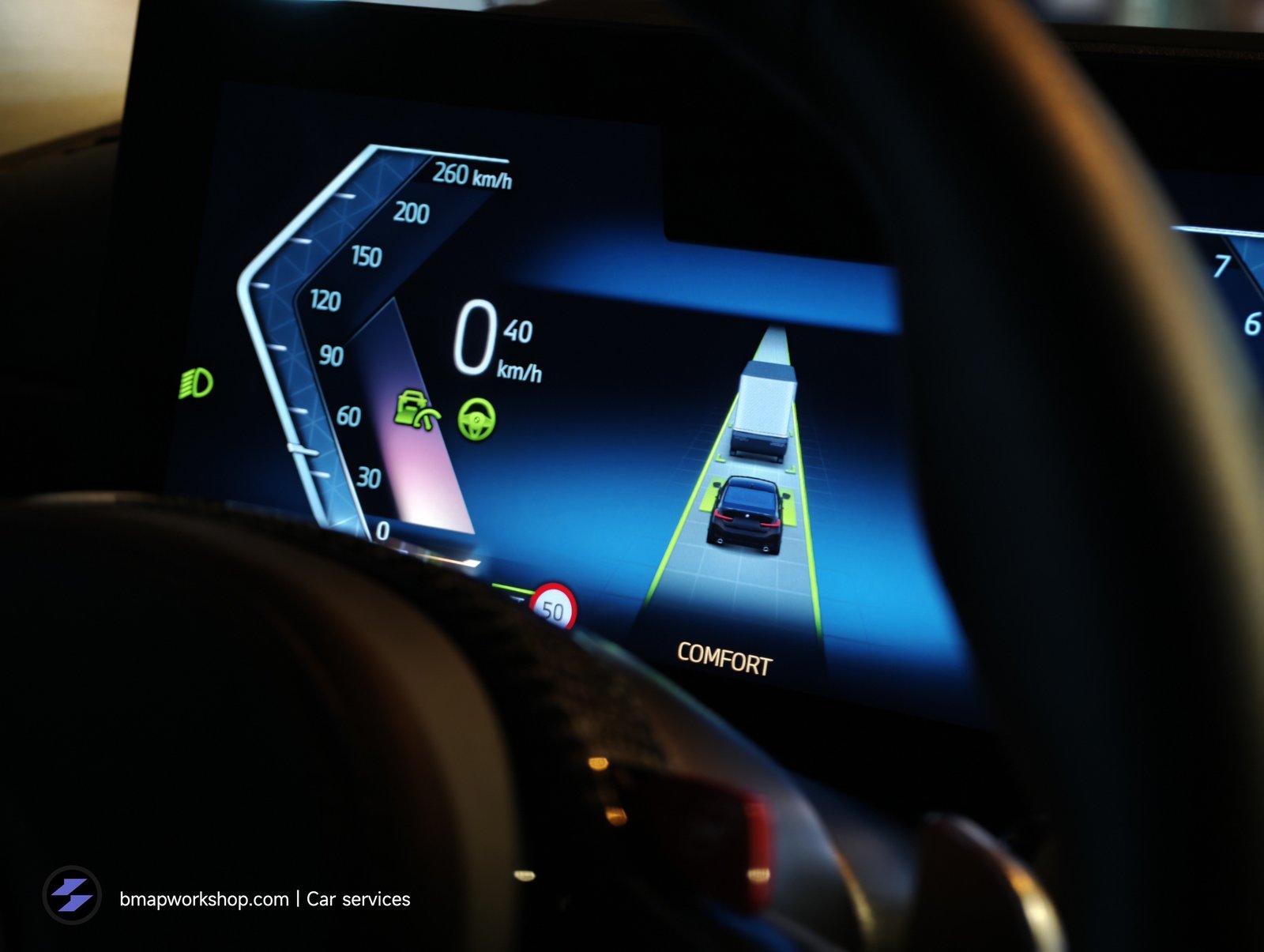 Đồng hồ của một chiếc BMW tại xưởng khi ga tự động đang bật: xe dừng hẳn 0 km/h sau một xe tải, tốc độ cài vẫn giữ 40 km/h